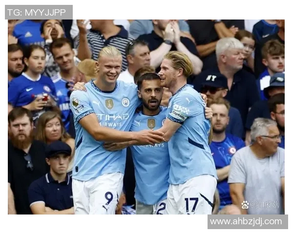 曼城主场迎战霍村期待精彩对决双方争夺宝贵积分激烈角逐即将上演 曼城主场迎战霍村期待精彩对决双方争夺宝贵积分激烈角逐即将上演